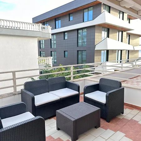 Heaven Penthouse Sea View *