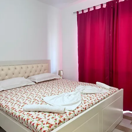 Daire Heaven Penthouse Sea View Saranda